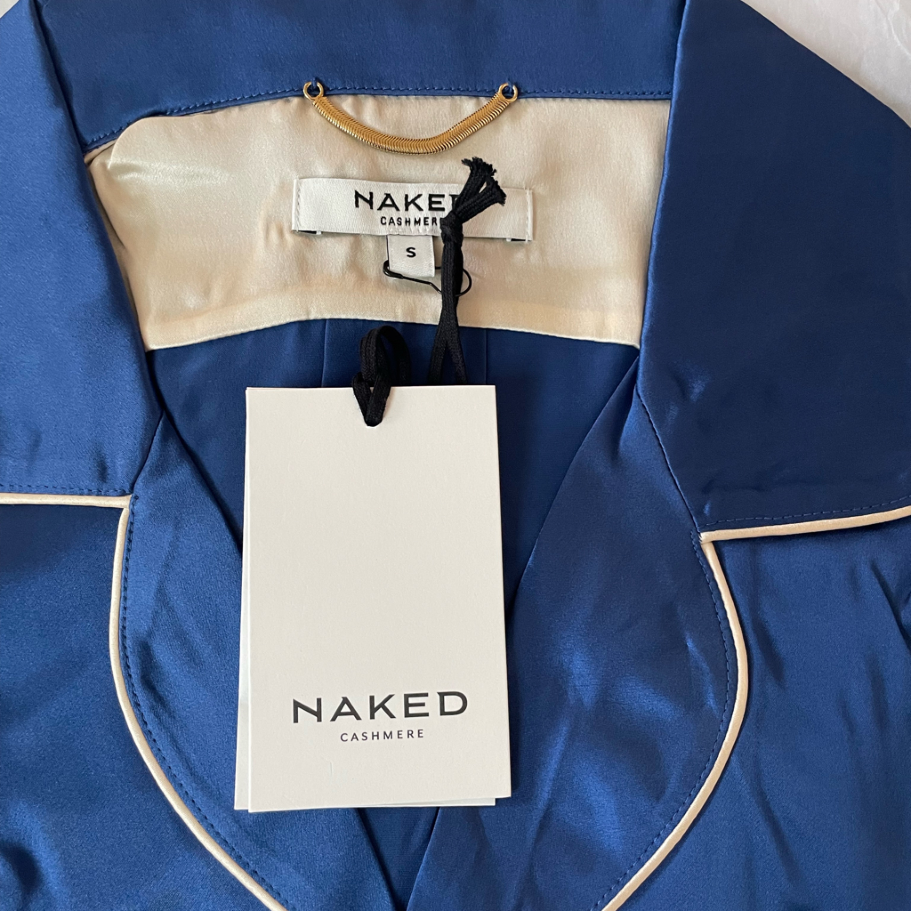 Nakedcashmere 100% Silk Pajama Top Navy Blue Ivory Piping Size S — image 5 of 6